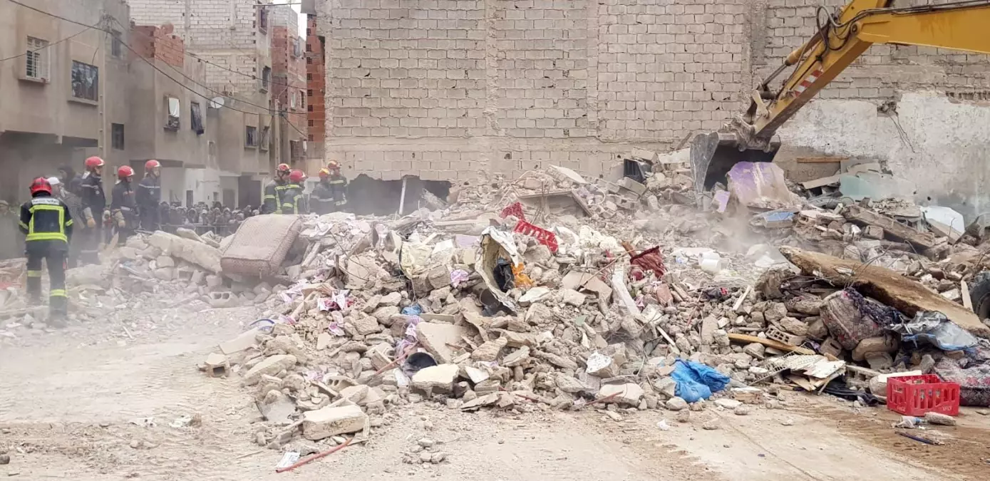 Albüm: Fas'ta İki Bina Çöktü: 22 Ölü