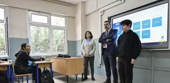 Bakan Tekin, öğrenci meclis başkanı seçilen öğrencinin vaadini gerçekleştirdi