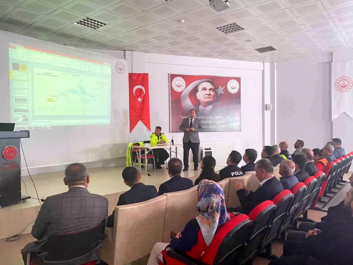Besni'de kış tedbirleri toplantısı düzenlendi