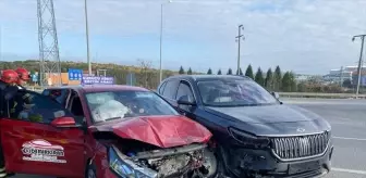 Bilecik'te iki otomobilin çarpıştığı kazada 4 kişi yaralandı