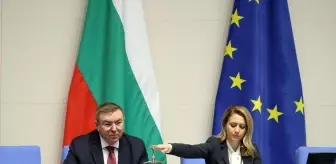 Bulgaristan'da Başbakan Jelyazkov hükümetinin istifası Parlamentoda onaylandı