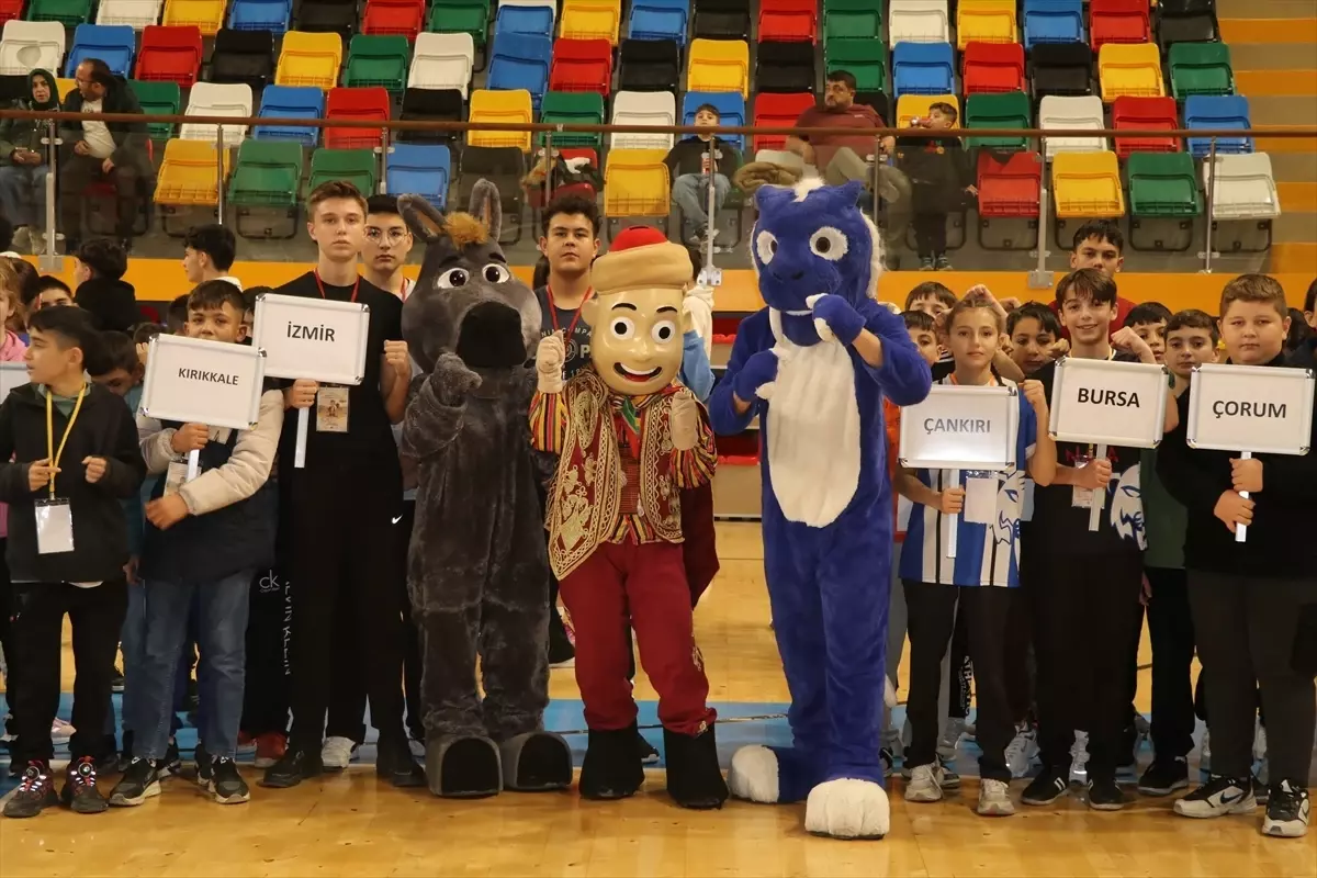 'Çankırılı Keloğlan İller Arası Boks Turnuvası' başladı