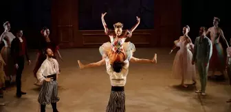 Çaykovski'nin 134 yıllık ölümsüz eseri 'Fındıkkıran' balesi prömiyere hazır