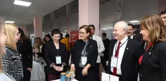 Dokuz Eylül Üniversitesi Kariyer Zirvesi 2025 başladı