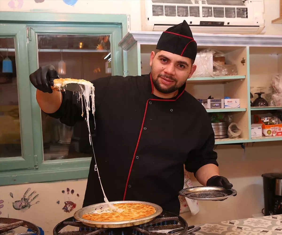 Dünyanın en iyi tatlısı seçilen Antakya künefesinin sırrı tescilli peynirinde saklı