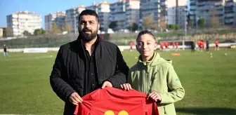 Edirnespor'a harçlığını bağışlayan 12 yaşındaki Can Bartu, takıma destek çağrısında bulundu