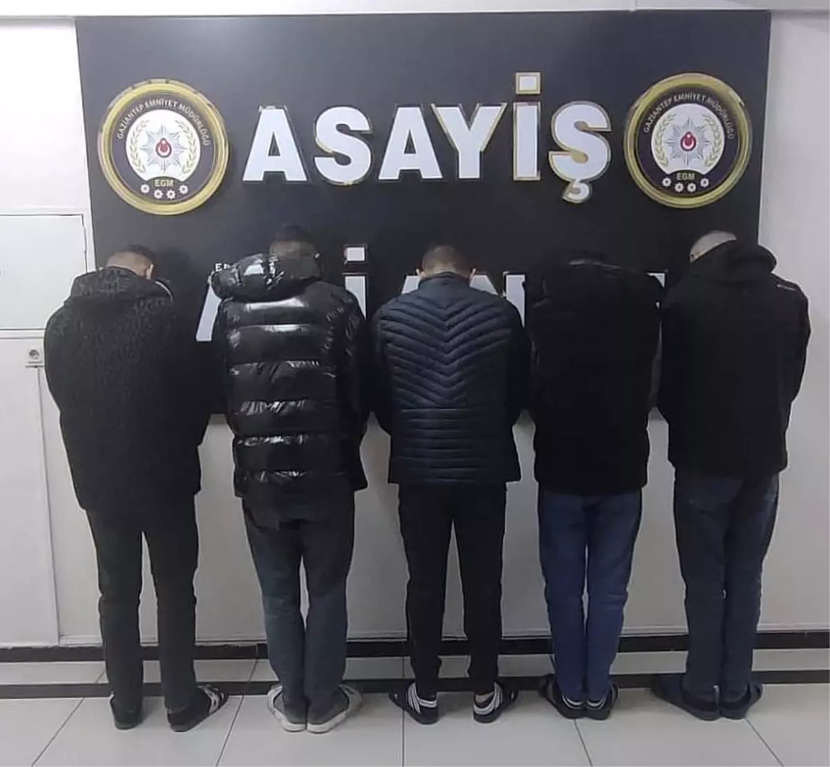 Gaziantep'te iki iş yerine silahla ateş edilmesine ilişkin 5 şüpheli yakalandı