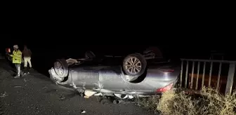 Gümüşhane'de otomobilin devrilmesi sonucu 5 kişi yaralandı