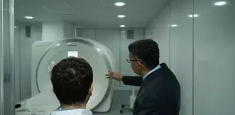 Hakkari Devlet Hastanesi'nde son teknoloji MR cihazı hizmete sunuldu