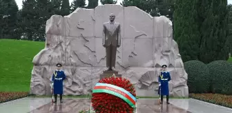 Haydar Aliyev vefatının 22. yılında anılıyor