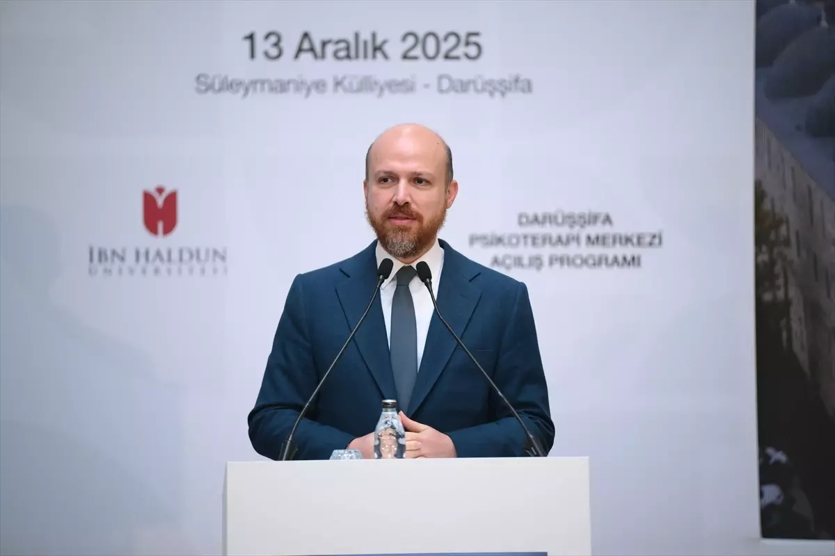 İbn Haldun Üniversitesi 'Darüşşifa Psikoterapi Merkezi' törenle açıldı