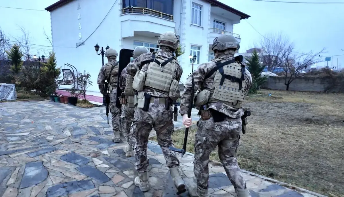 Iğdır'da 'torbacı' operasyonu: 7 gözaltı