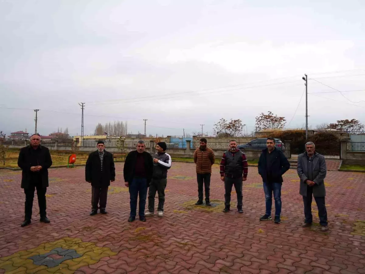 Iğdırlılardan Doğugaz'a Tepki: 'Mahalle ikiye bölündü, hava kirliliğinden dışarı çıkamıyoruz'