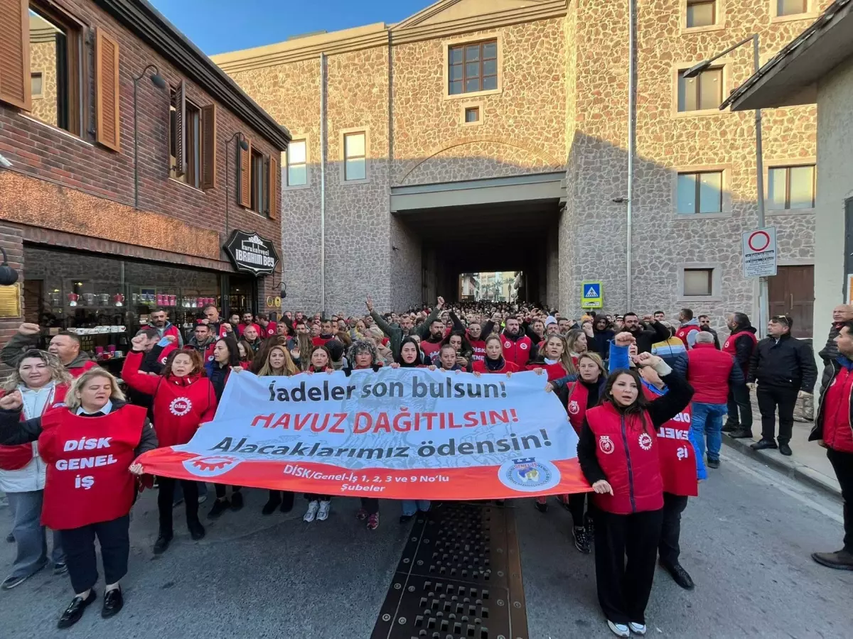 İzmir'de İşçilerin Eylemi 4. Gününde Devam Ediyor