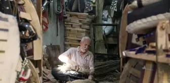 Kahramanmaraş'ta 60 yıllık semerci ustası mesleğini yaşatmaya çalışıyor