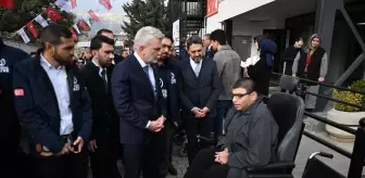 Kahramanmaraş'ta engelli vatandaşlara akülü sandalye ve elektrikli motor desteği