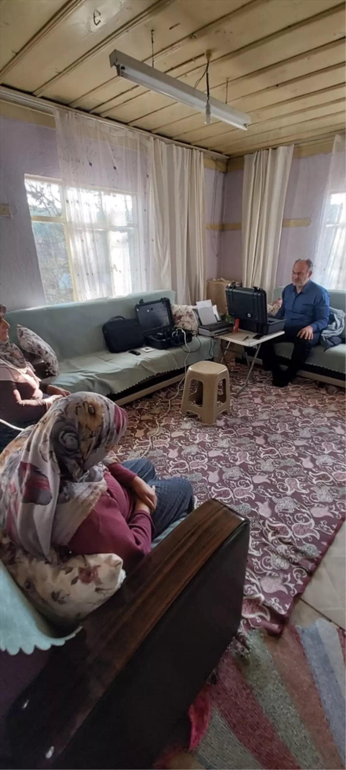 Kastamonu'da kimlik kartlarını yenilemeyenler için mobil hizmet