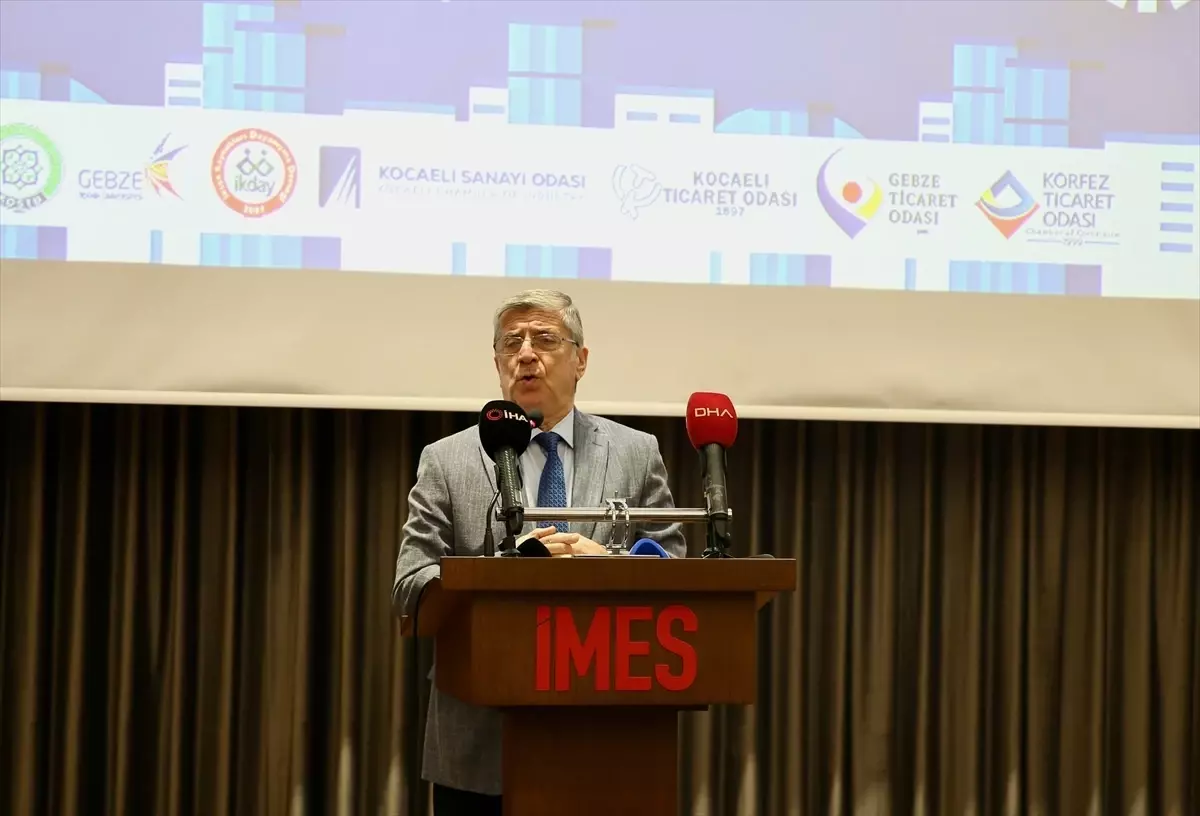 Kocaeli'de '1. Ulusal İşyeri Temelli Mesleki Eğitim Çalıştayı' düzenlendi