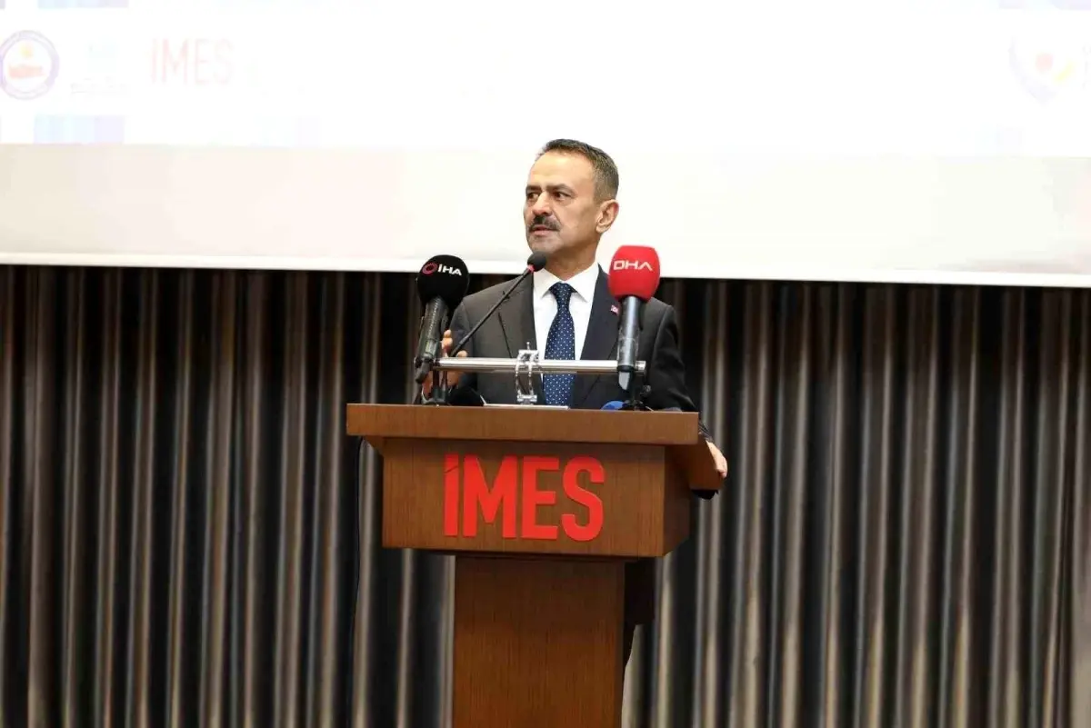 Kocaeli'de sanayinin nitelikli iş gücü ihtiyacı ele alındı