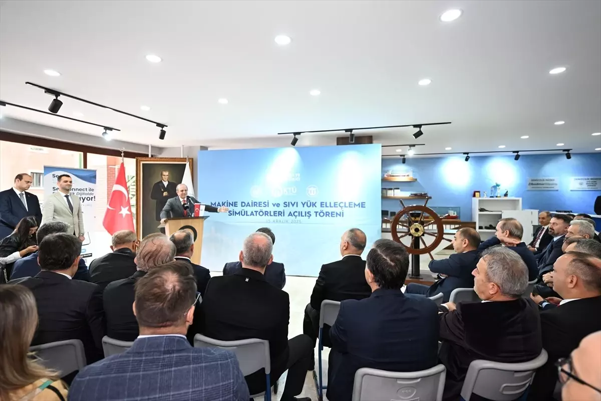 KTÜ'de Gemi Makine Dairesi ve Sıvı Yük Elleçleme Simülatörleri hizmete girdi