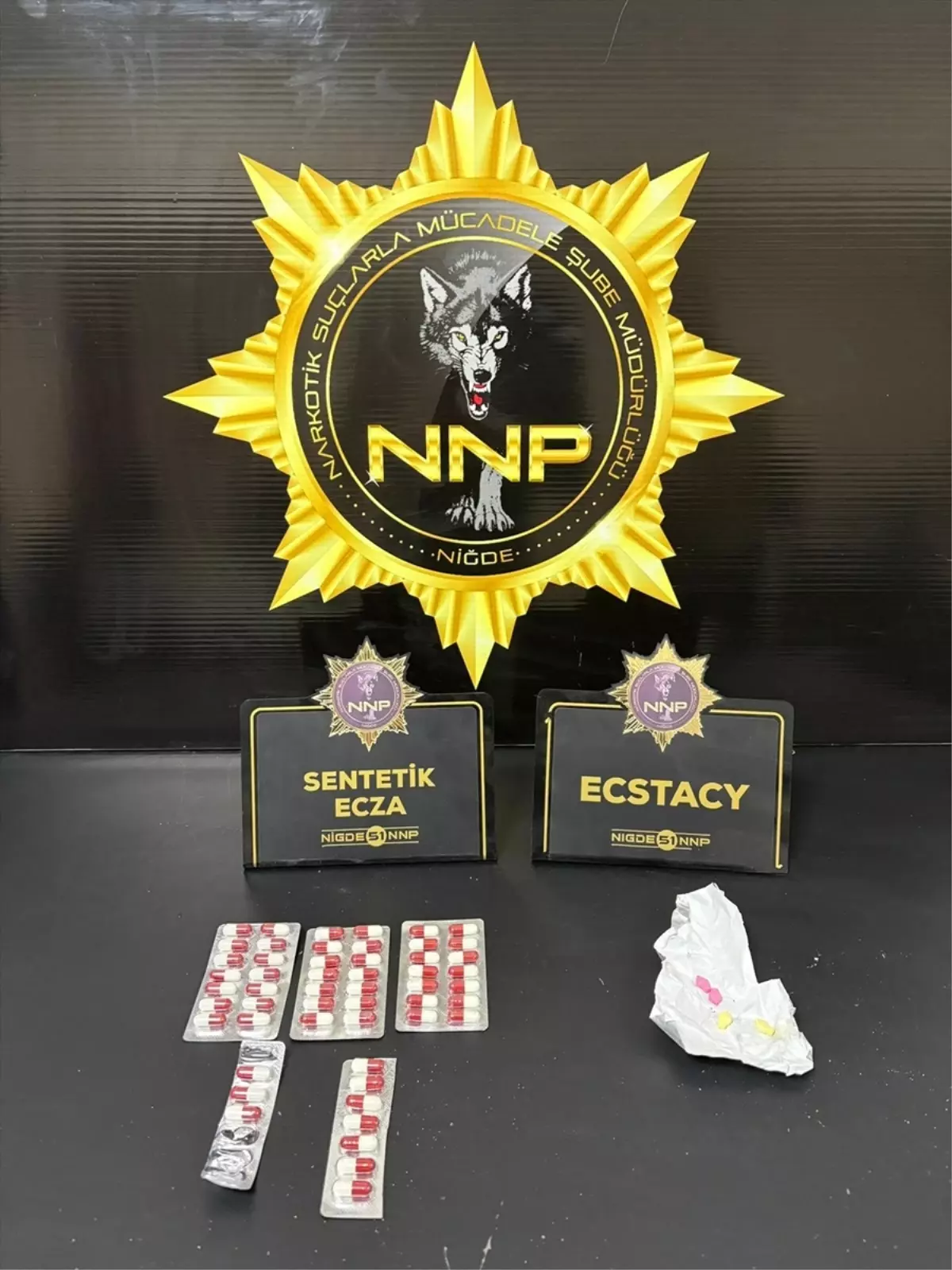 Niğde'de uyuşturucu operasyonlarında yakalanan 12 zanlıdan 7'si tutuklandı