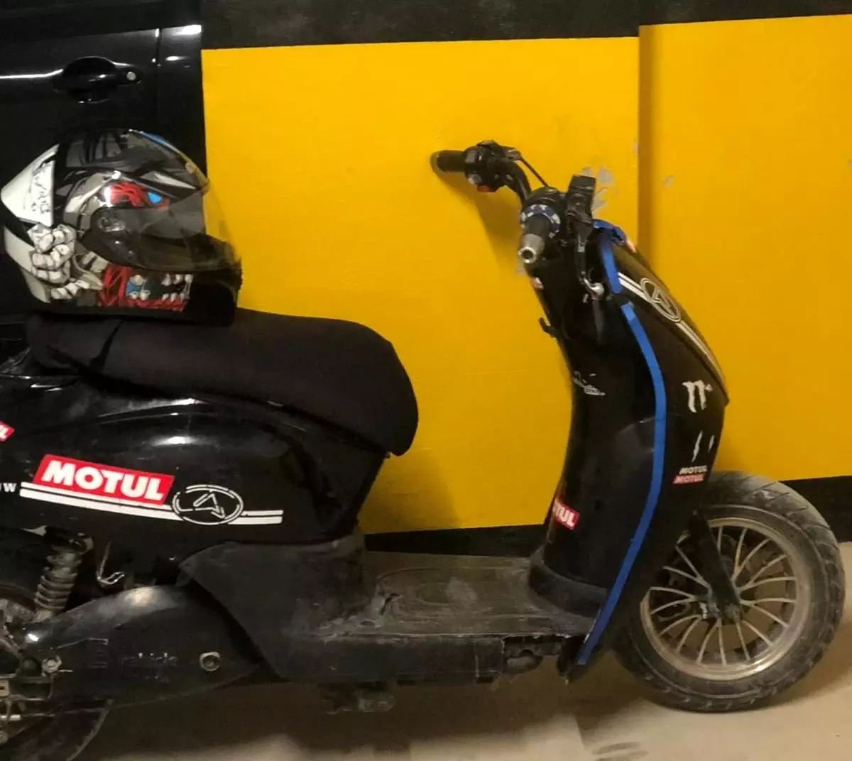 Park halindeki elektrikli bisiklet çalındı