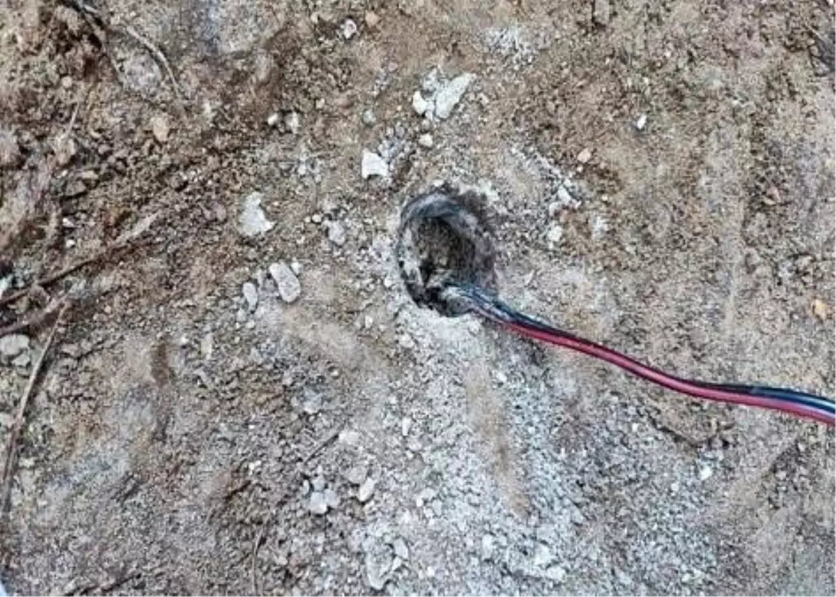 Patlayıcı ile kaçak kazıya Jandarmadan suçüstü