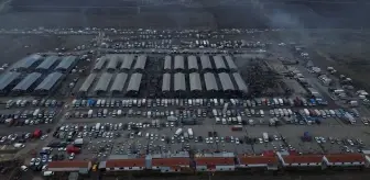 Şap hastalığı tedbirleri kapsamında geçici kapatılan Şarkışla Canlı Hayvan Pazarı yeniden açıldı