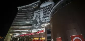 Şehzadeler Belediye Başkanı Durbay'ın fotoğrafı CHP Genel Merkezi'ne asıldı