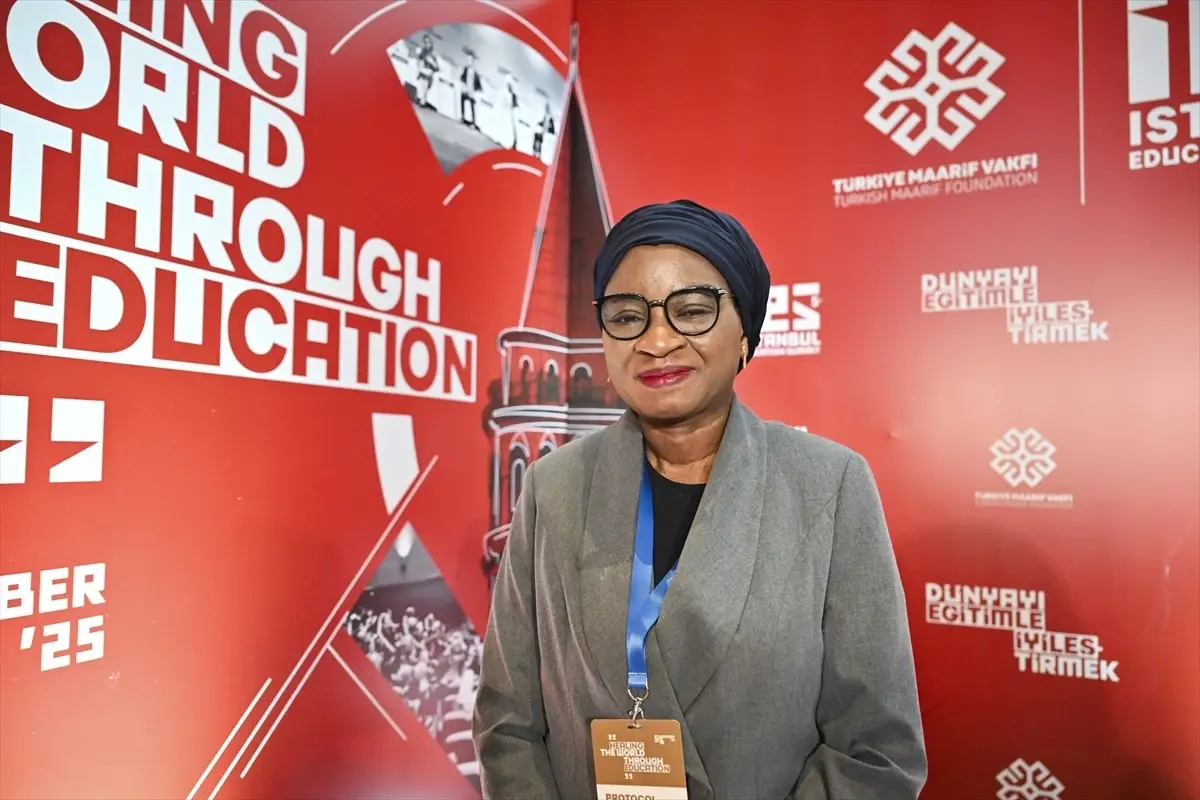 Senegalli Eğitim Bakanlığı yetkilisine göre, Türkiye'nin Afrika'da eğitime yaklaşımı oldukça değerli