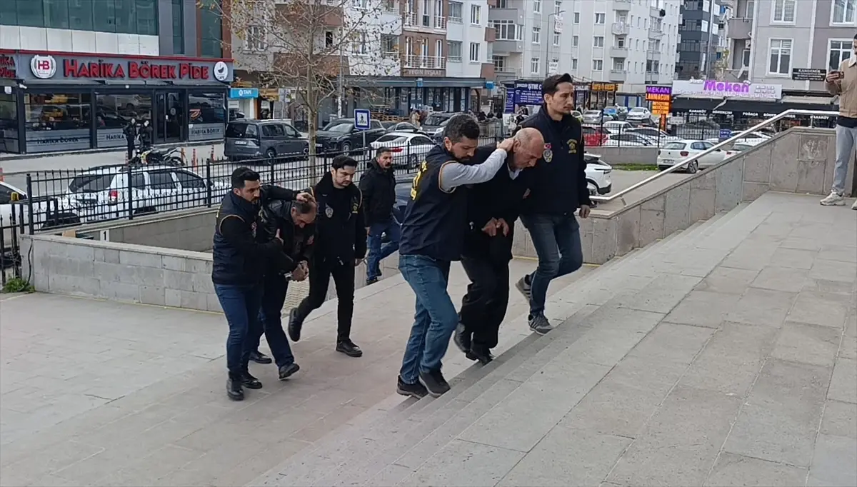 Tekirdağ'da tefecilik operasyonunda yakalanan 3 kişi tutuklandı