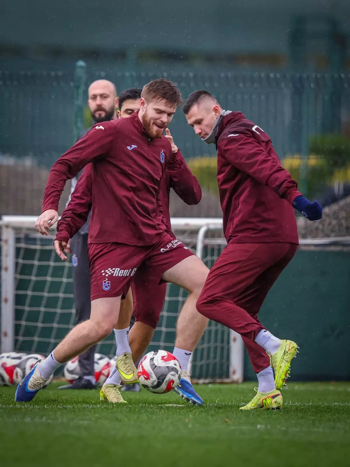 Trabzonspor'da Beşiktaş mesaisi devam ediyor