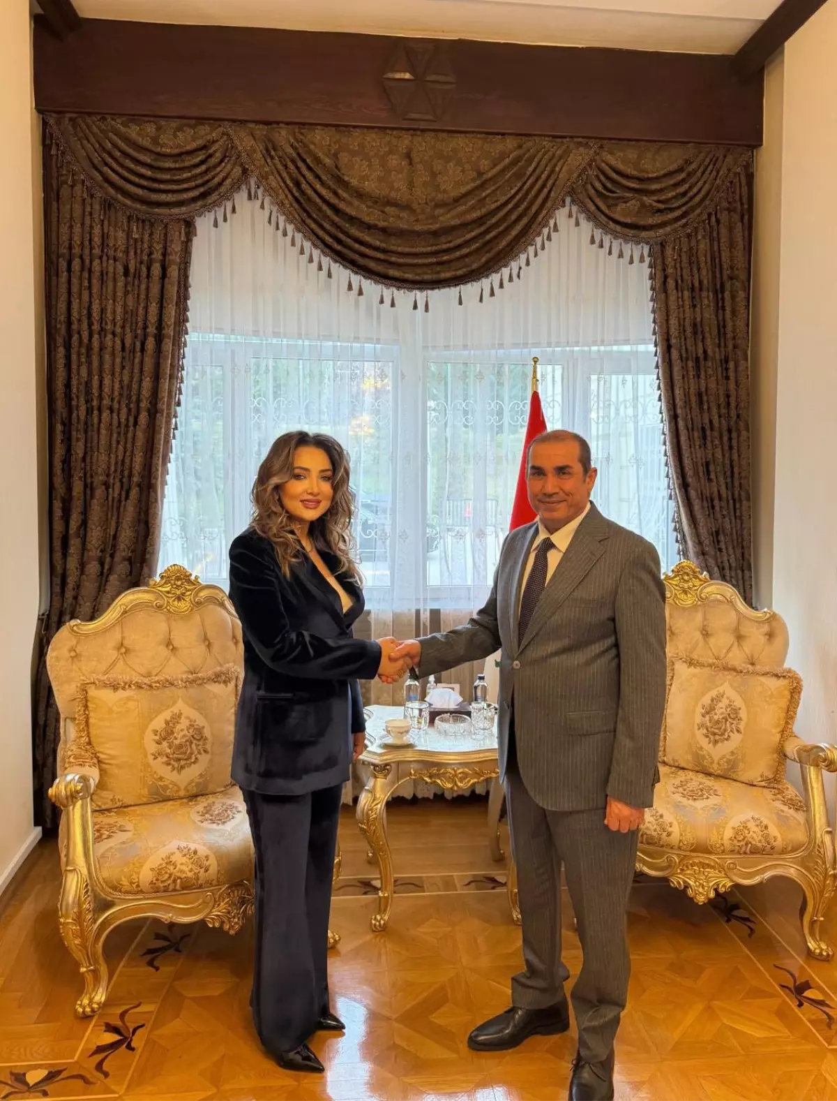 ULUSKON Başkanı Atasoy ile Irak Büyükelçisi Majed Al-Lachmawi bir araya geldi