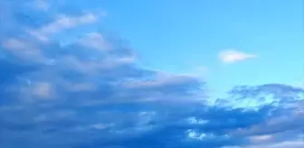 Van'da zincirleme trafik kazasında 3 kişi yaralandı