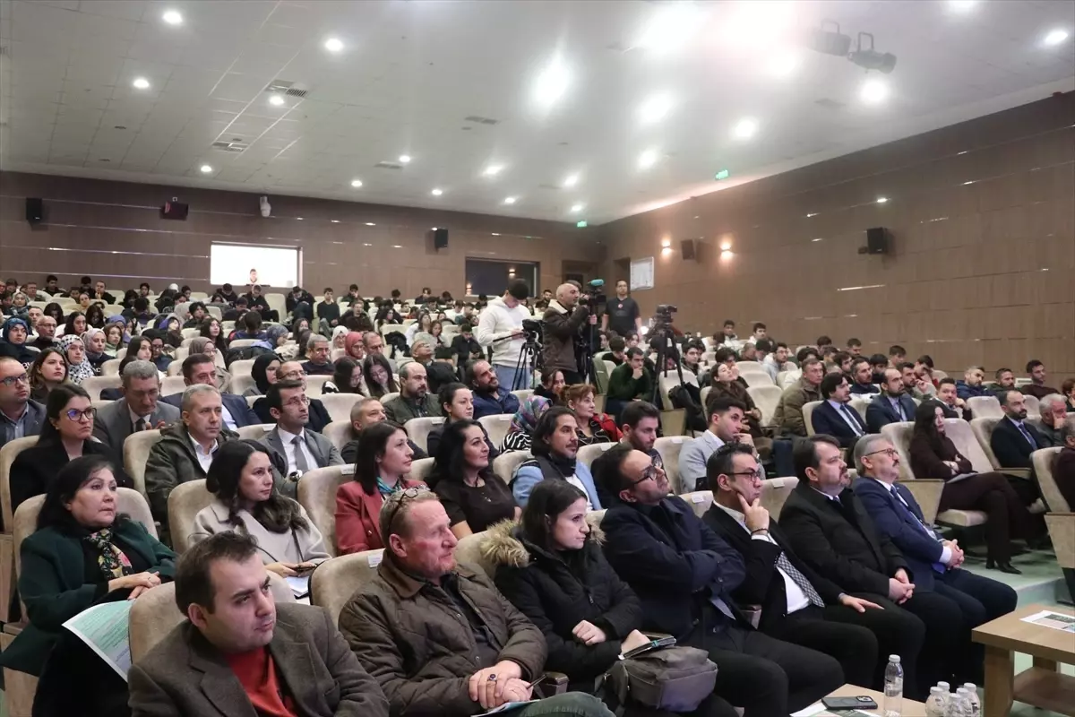Yozgat'ta 'Tıbbi Kenevir' çalıştayı düzenlendi
