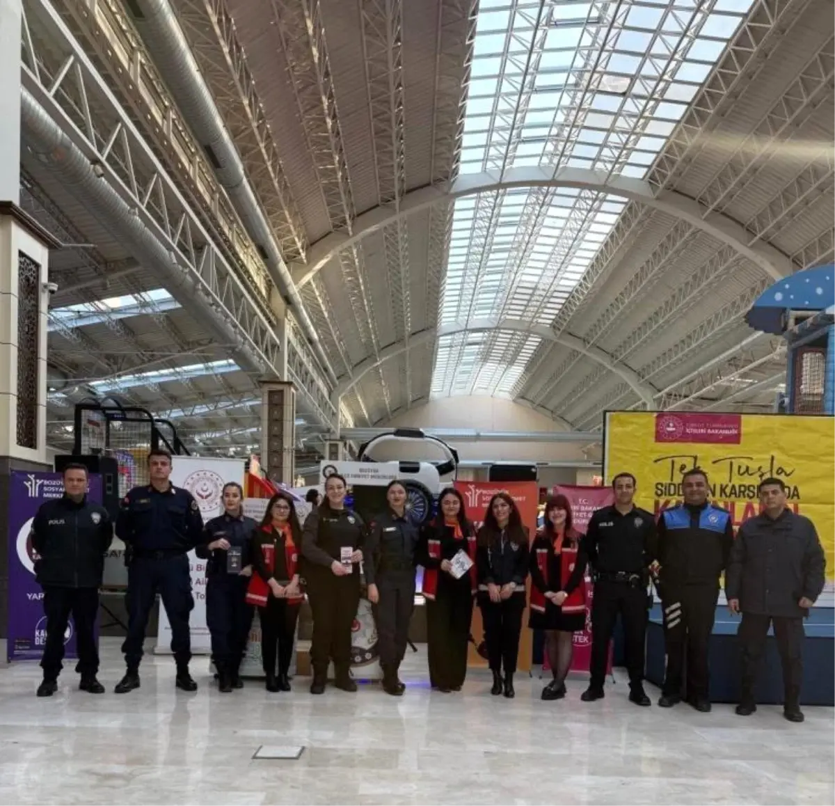 Bozüyük'te şiddetle mücadele bilgilendirmesi