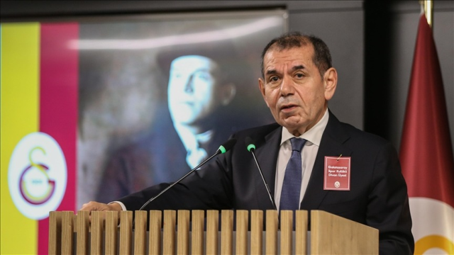 Dursun Özbek'ten Hacıosmanoğlu'na olay sözler: Köpek kim, çomaksız gezen kim? Dursun Özbek'ten Hacıosmanoğlu'na olay sözler: Köpek kim, çomaksız gezen kim?