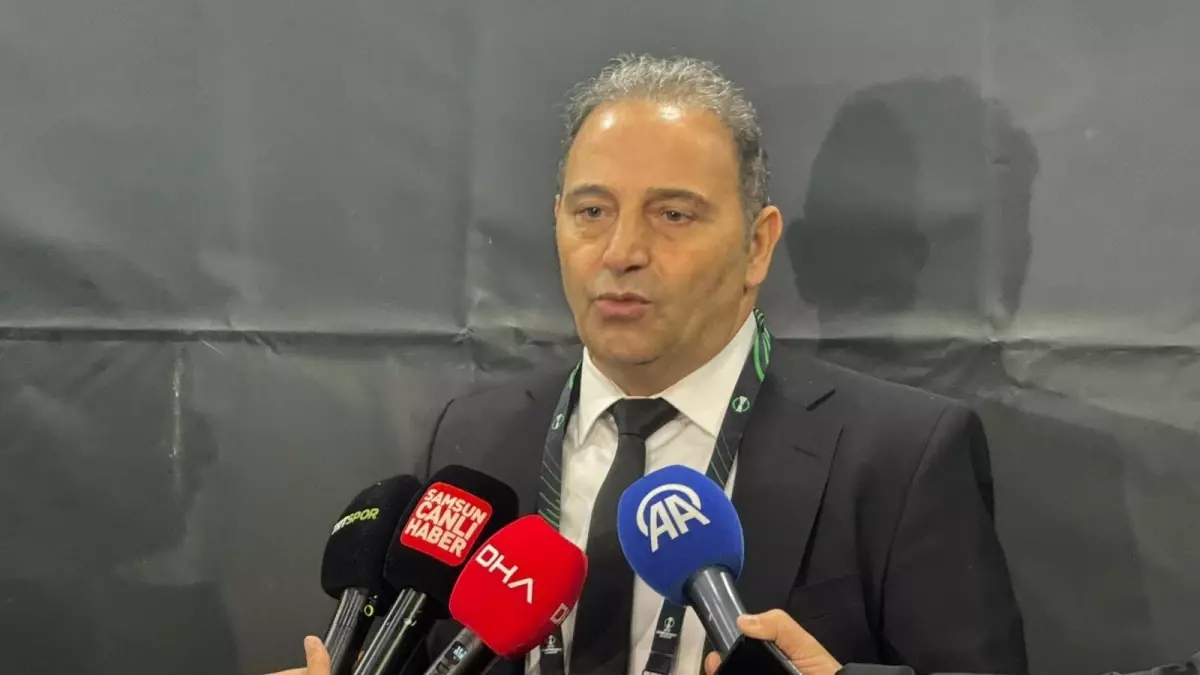 Fuat Çapa: Futboldan genel olarak memnunuz