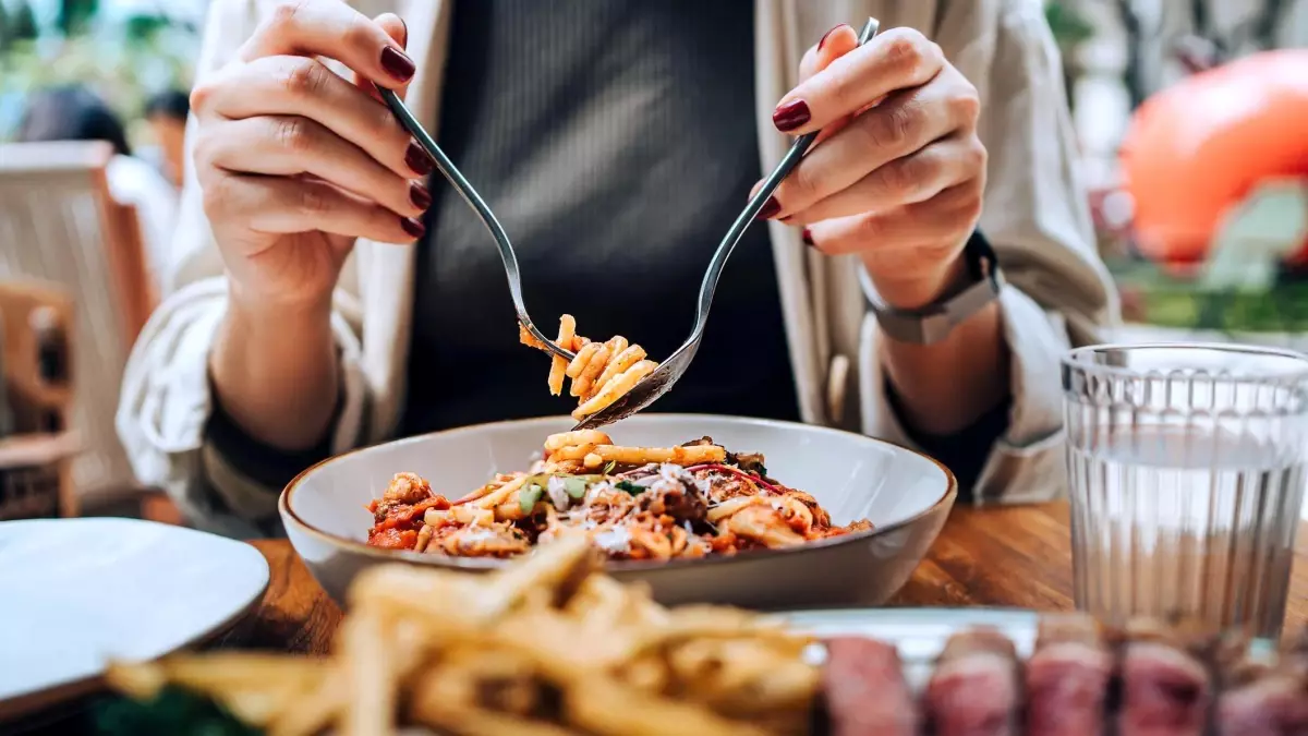 Mide yanmasına iyi ve kötü gelen yiyecekler neler?