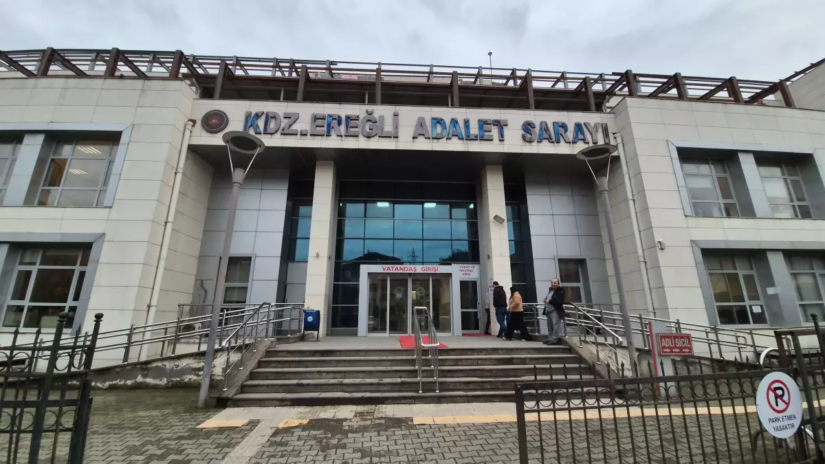 Silah kaçakçılığı operasyonunda 1'i polis 3 şüpheli tutuklandı