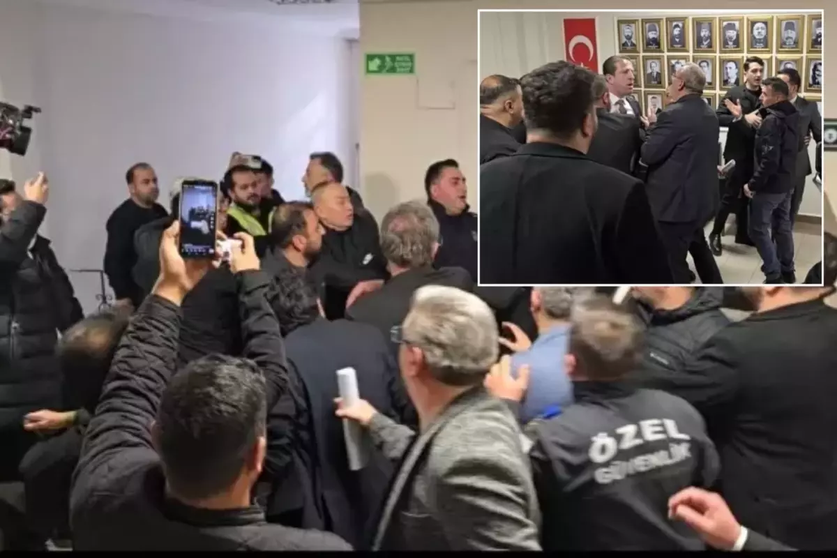 Meclis toplantısında kavga çıktı! Gırtlak gırtlağa geldiler