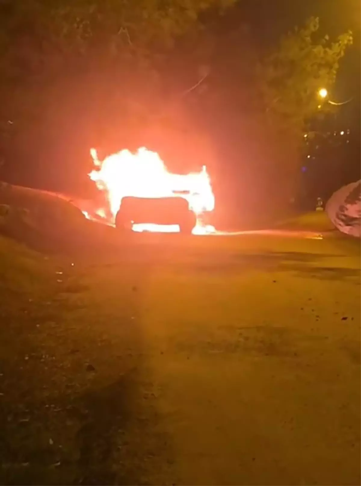 Adana'da Park Halindeki Otomobilde Patlama: 1 Ölü