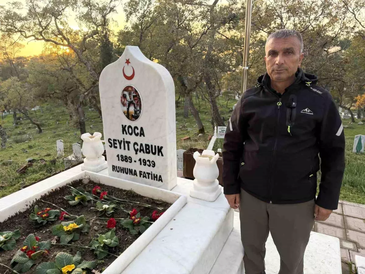 Atatürk'ün karşısına fakirlikten emanet ceket ile çıkmış