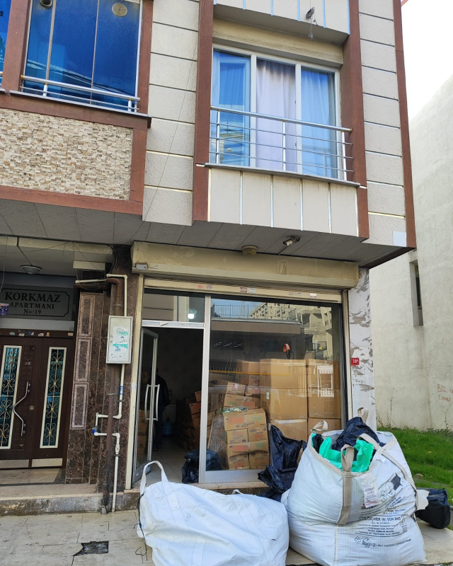 They disregarded children's health! 9 tons of confectionery seized