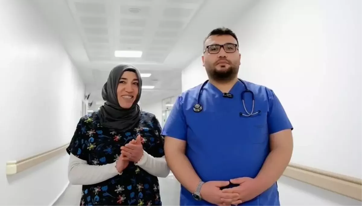 Doktor olup, hemşire annesinin yanına atandı