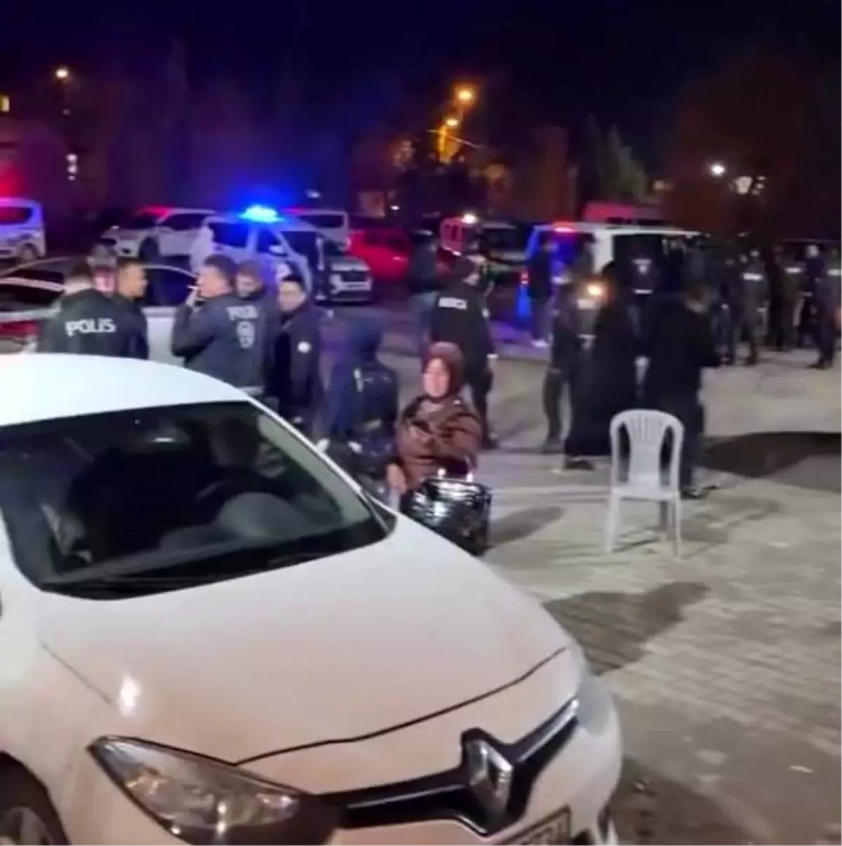 Düğün töreninde kavga: 3 yaralı