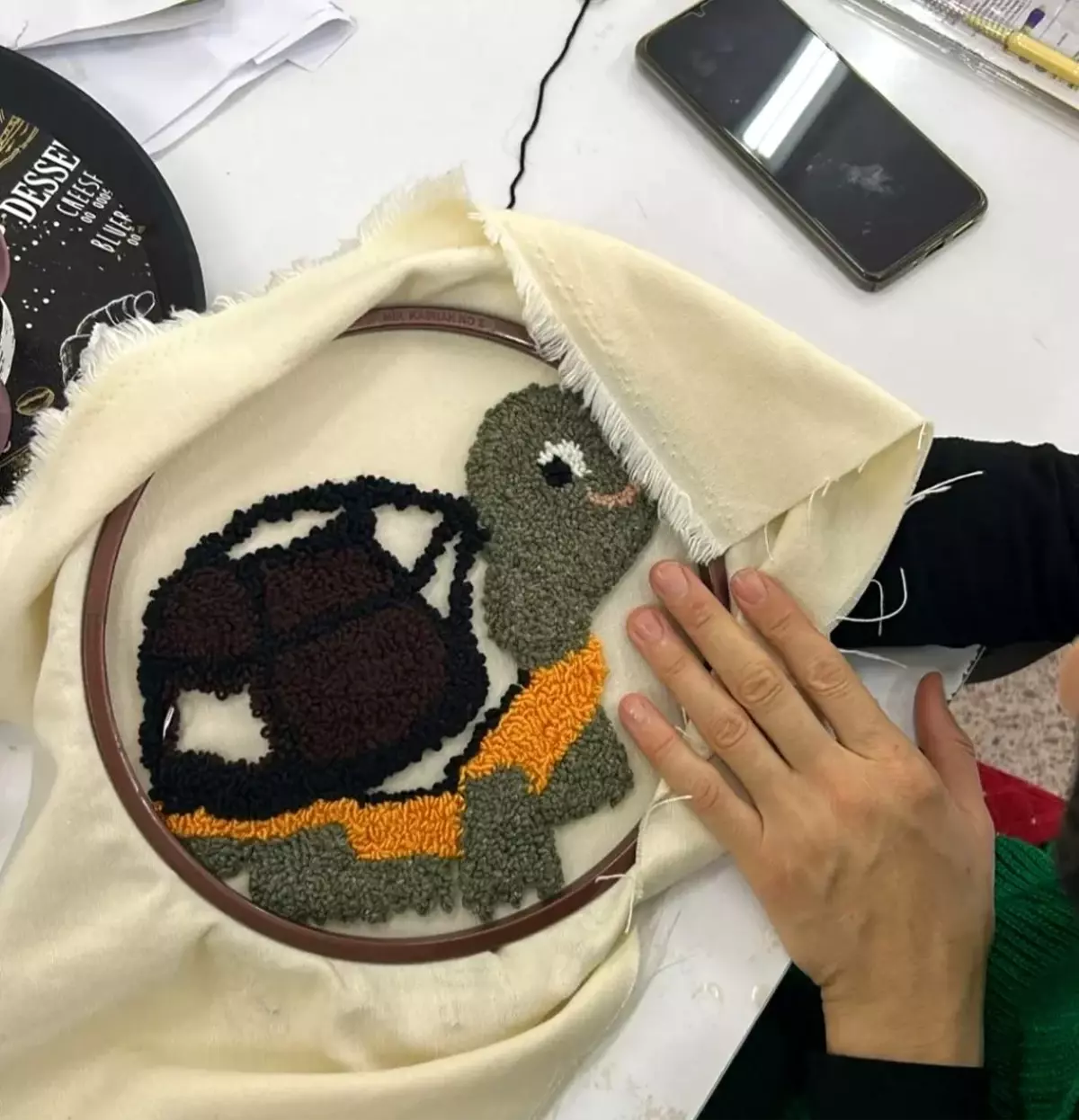 Hamur Aile destek merkezi eğlenerek öğrenmeye devam ediyor