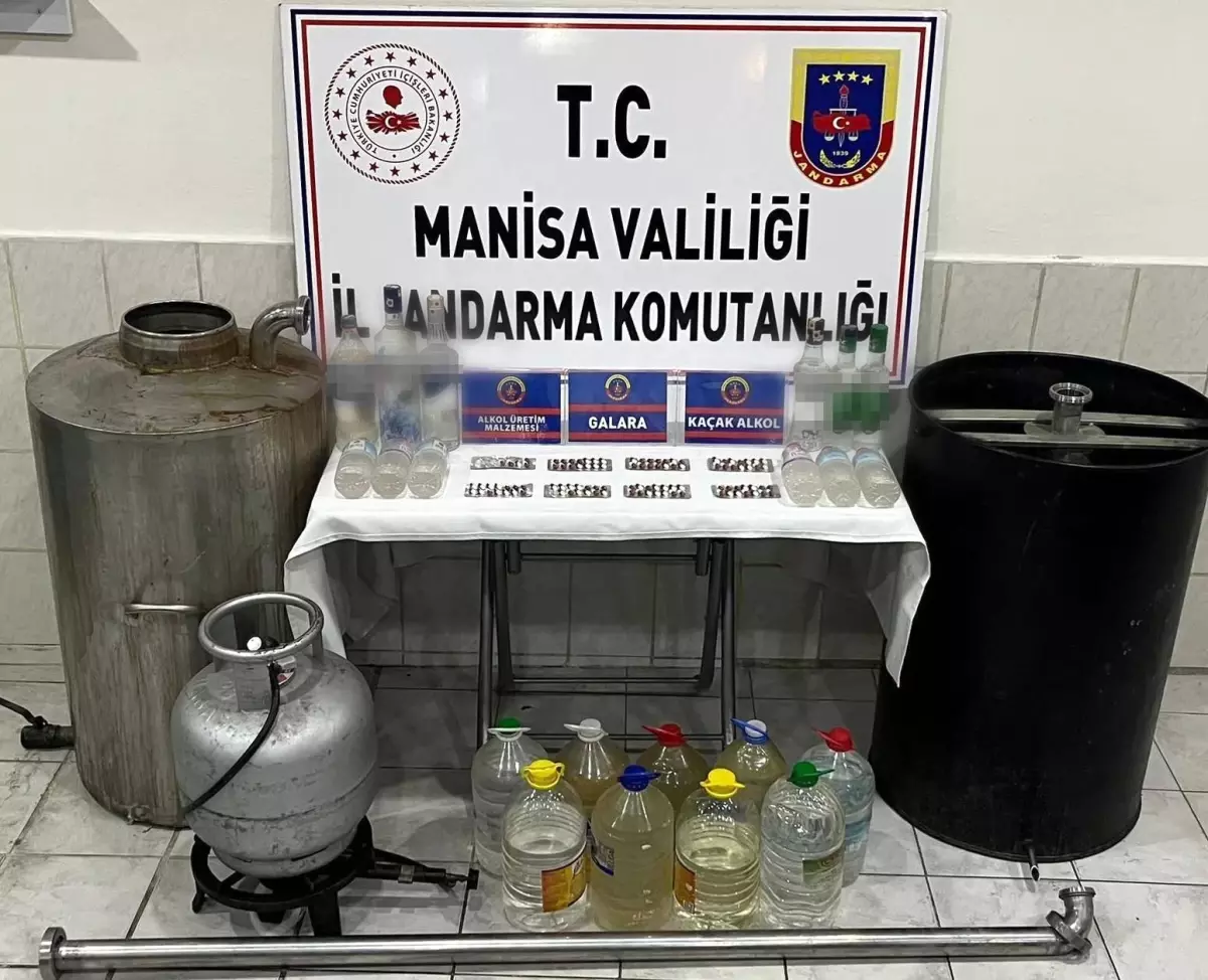 Manisa'da jandarmadan sahte içki operasyonu