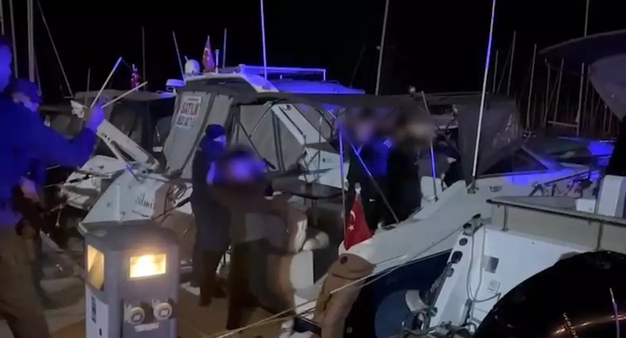 Organize suç örgütü üyeleri yurtdışına kaçarken yakalandı