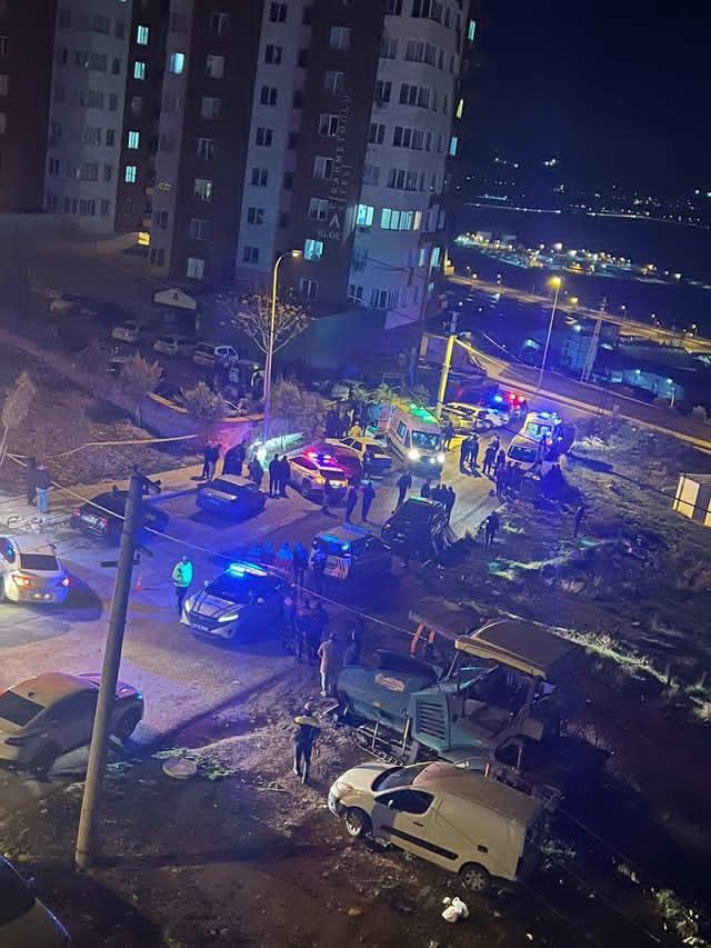 Sultan'ın evinin önünde pusu kurdu, gördüğü gibi defalarca ateş etti Sultan'ın evinin önünde pusu kurdu, gördüğü gibi defalarca ateş etti